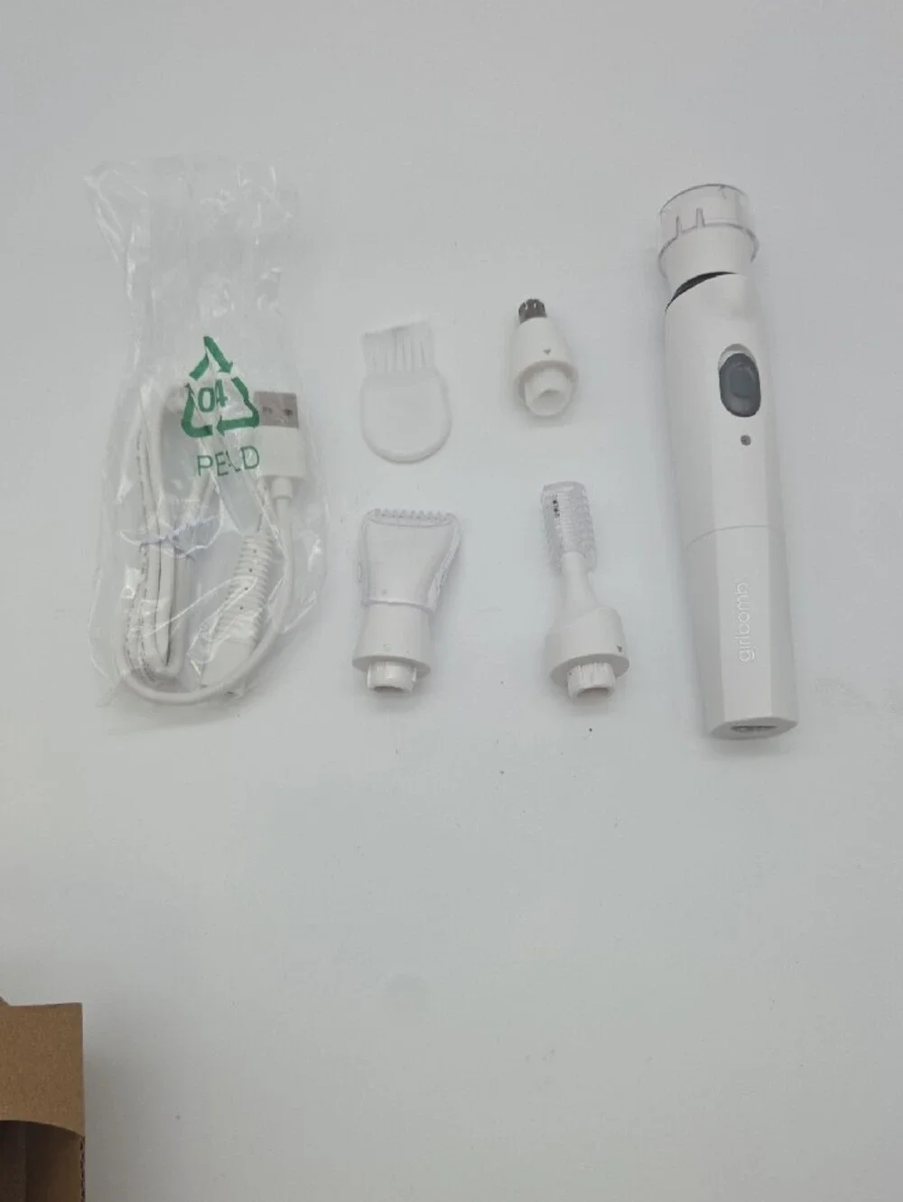 Conair Girlbomb Hypoallergenic White Face & Body Trimmer